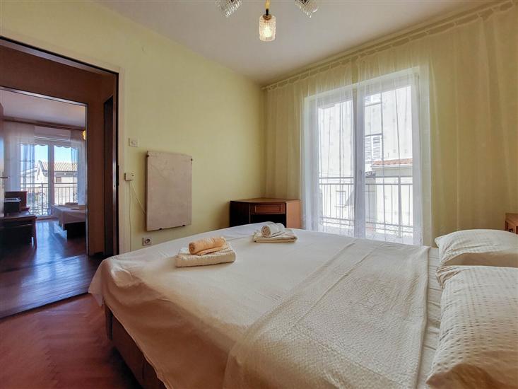 Apartment A2, for 5 persons