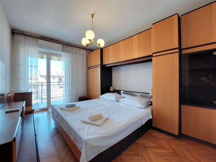 Apartment A2, for 5 persons