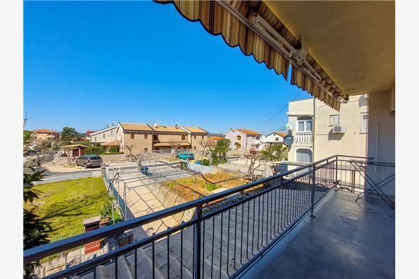 Apartment A2, for 5 persons