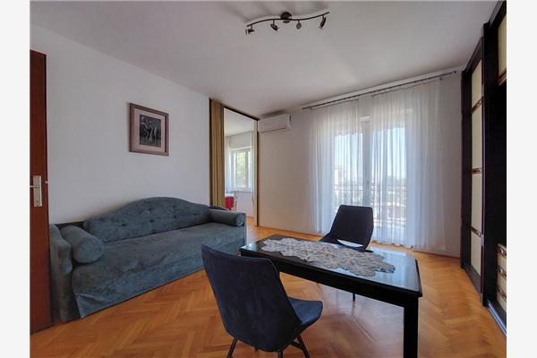 Apartment A1, for 5 persons