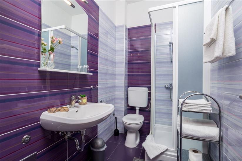 Apartment A3, for 5 persons