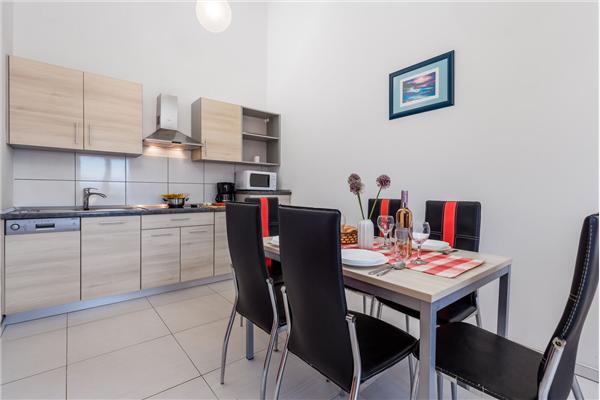 Apartment A3, for 5 persons