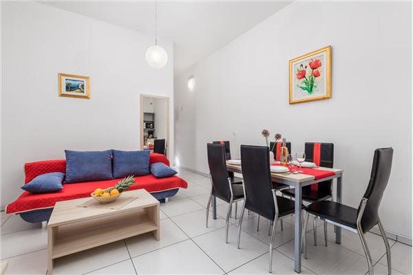 Apartment A4, for 5 persons