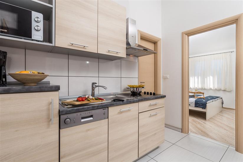 Apartment A6, for 5 persons