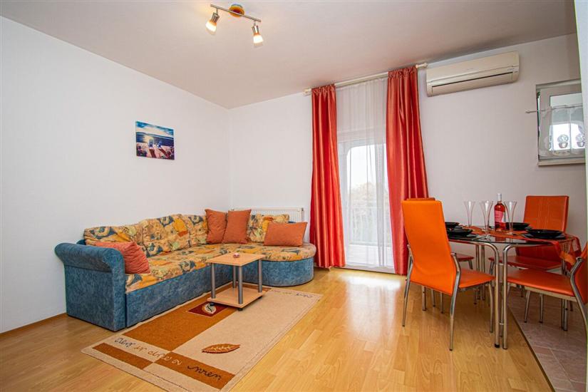 Apartment A1, for 4 persons