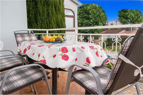 Apartment A2, for 4 persons