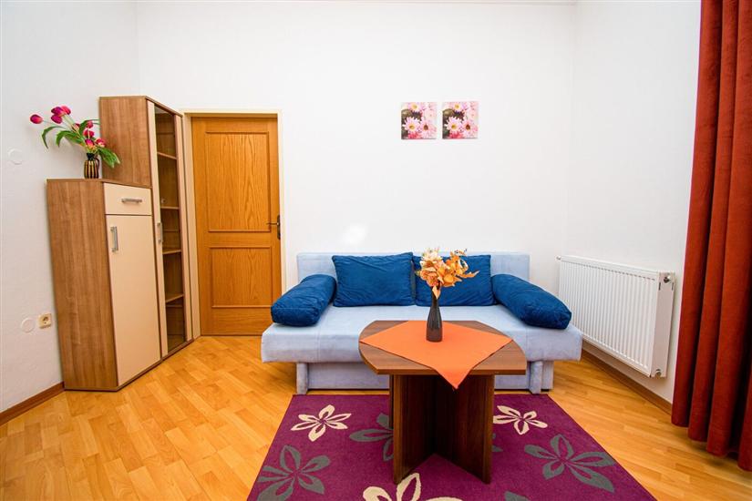 Apartment A5, for 4 persons