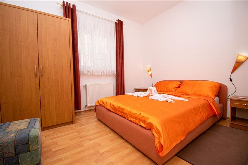 Apartment A5, for 4 persons