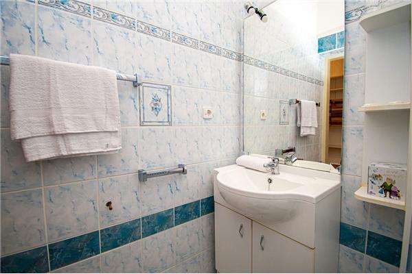 Apartment A5, for 4 persons