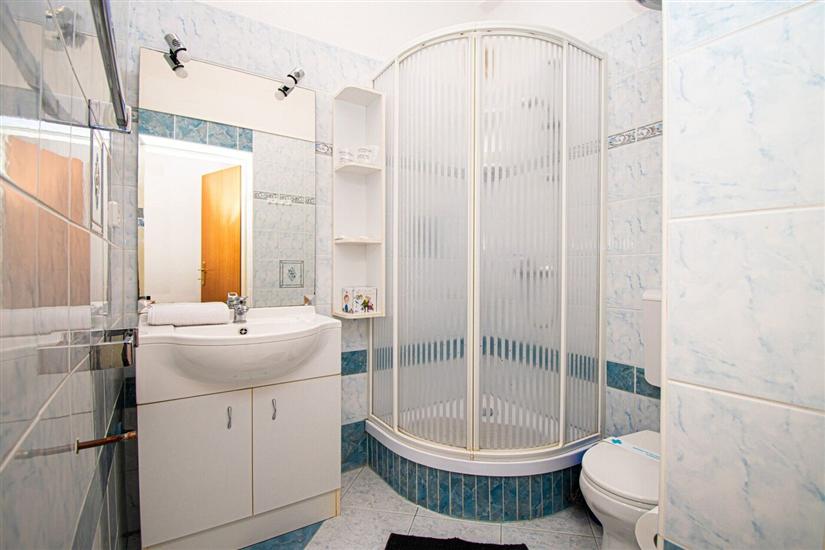 Apartment A5, for 4 persons