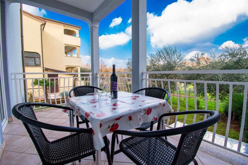 Apartment A5, for 4 persons