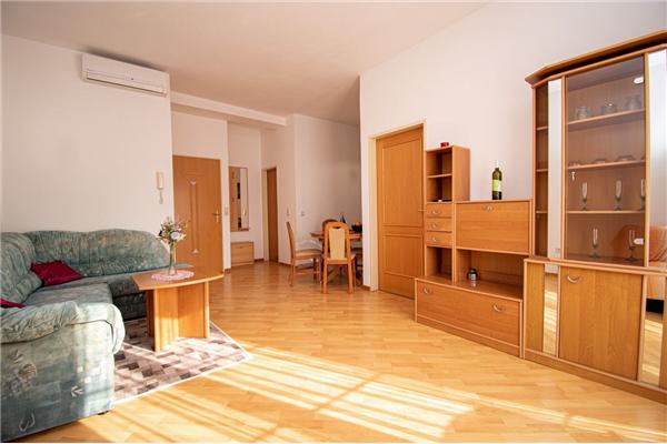 Apartment A4, for 4 persons