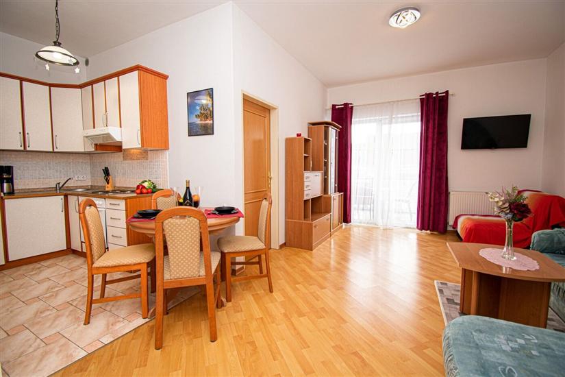 Apartment A4, for 4 persons