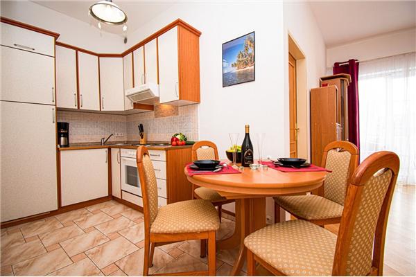 Apartment A4, for 4 persons