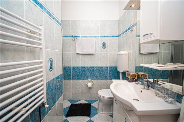 Apartment A4, for 4 persons