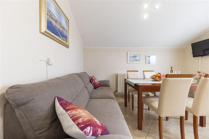 Apartment A2, for 3 persons