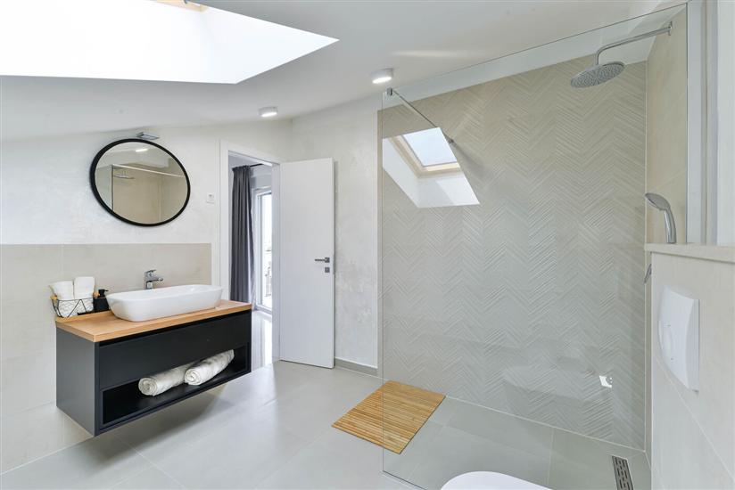 House K1, for 8 persons