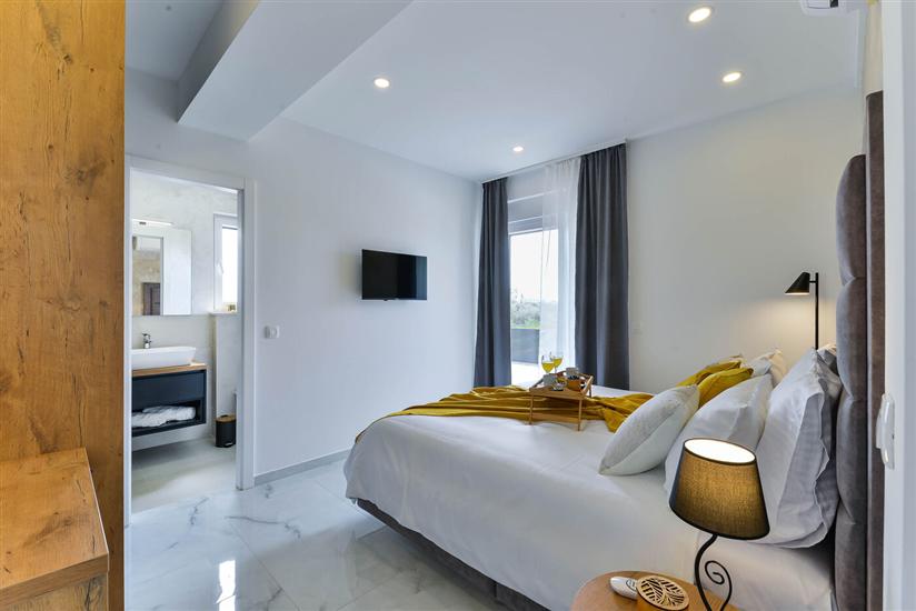 House K1, for 8 persons