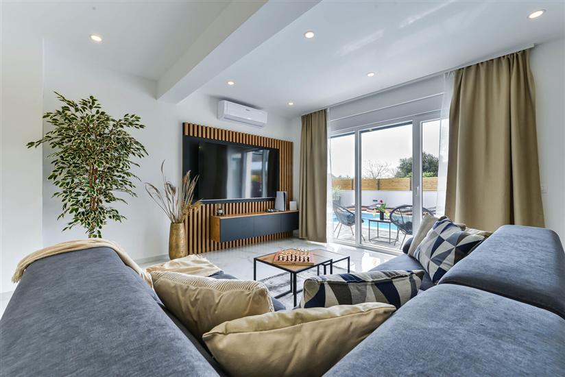 House K1, for 8 persons