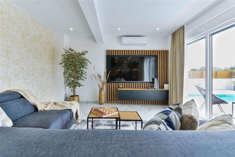 House K1, for 8 persons