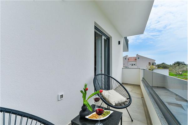 House K1, for 8 persons