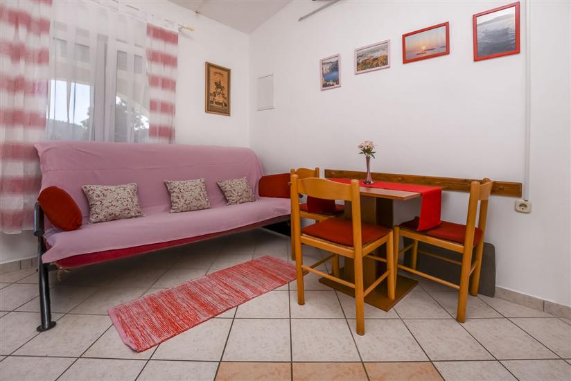 Apartment A2, for 4 persons