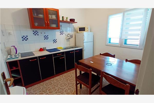 Apartment A1, for 6 persons