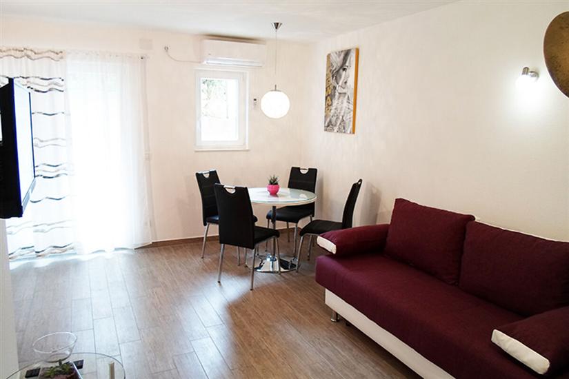Apartment A4, for 4 persons