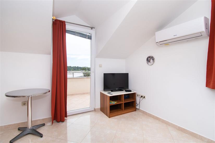 Apartment A5, for 3 persons