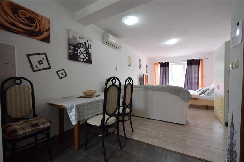 Apartment A1, for 2 persons