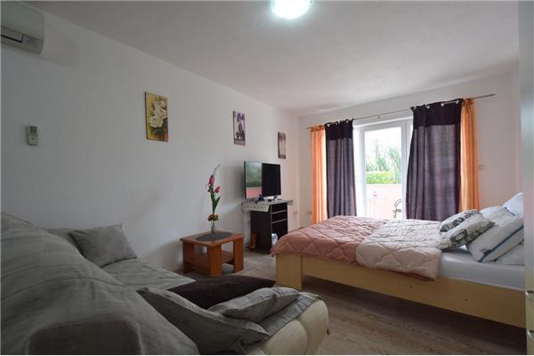 Apartment A1, for 2 persons