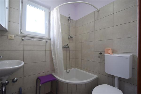 Room S2, for 2 persons