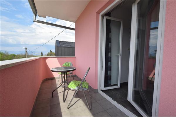 Room S5, for 2 persons