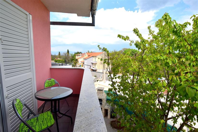 Room S6, for 2 persons