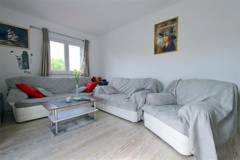 Apartment A2, for 5 persons