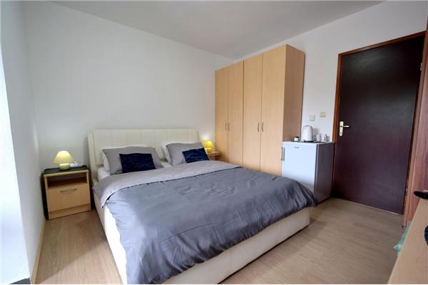 Apartment A2, for 5 persons