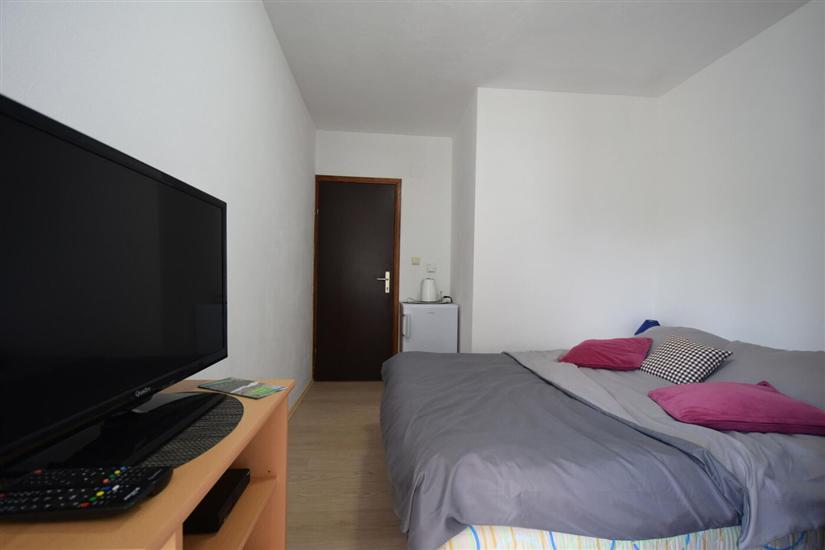 Apartment A2, for 5 persons