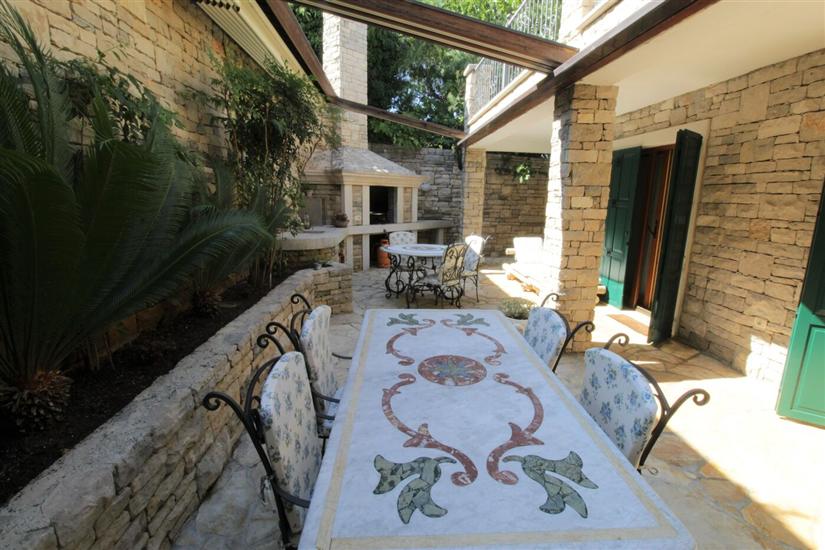 Apartmaji Villa Istriana