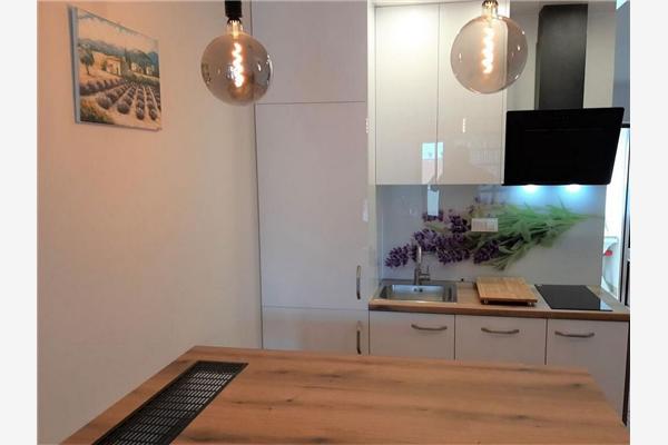 Apartment A2, for 3 persons