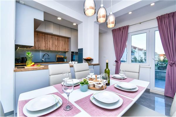 Apartment A1, for 8 persons
