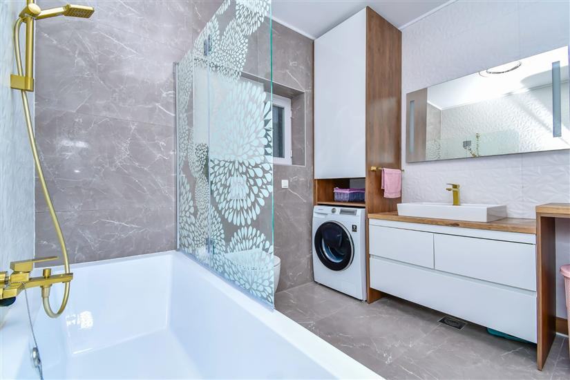 Apartment A1, for 8 persons