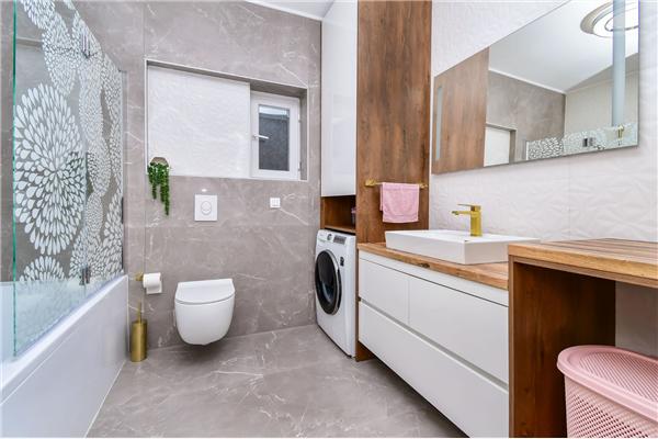 Apartment A1, for 8 persons