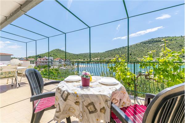 Appartamento A4, per 6 persone