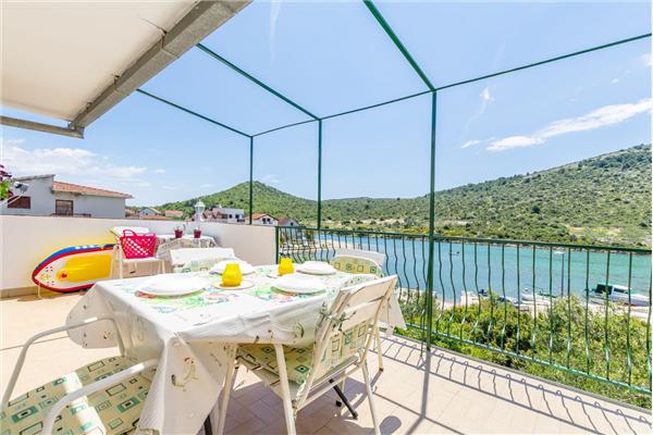 Appartamento A4, per 6 persone