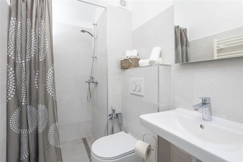 Apartment A4, for 3 persons