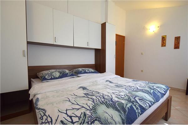 Apartment A1, for 4 persons