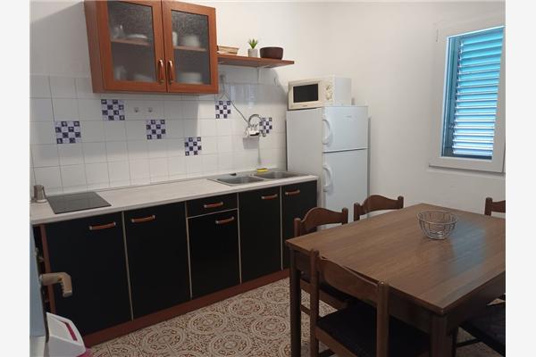 Apartment A1, for 6 persons