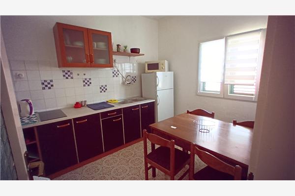 Apartment A1, for 6 persons