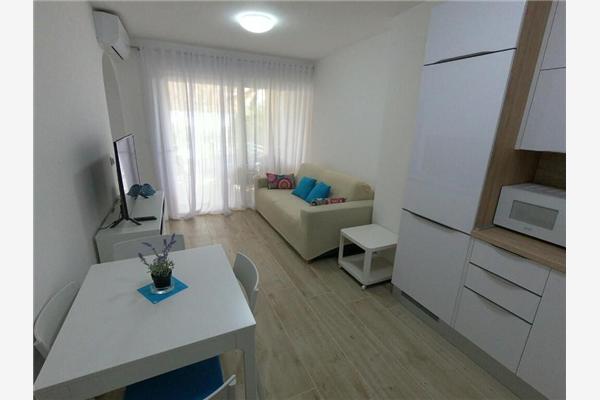 Apartment A1, for 5 persons