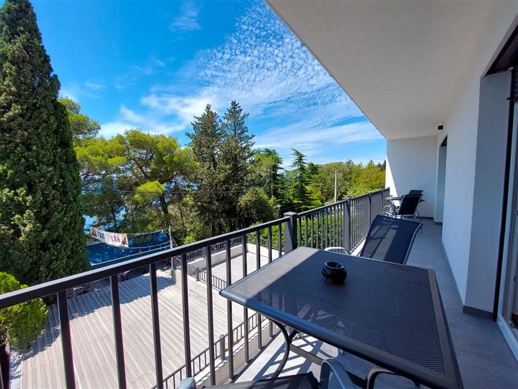 Room S1, for 2 persons